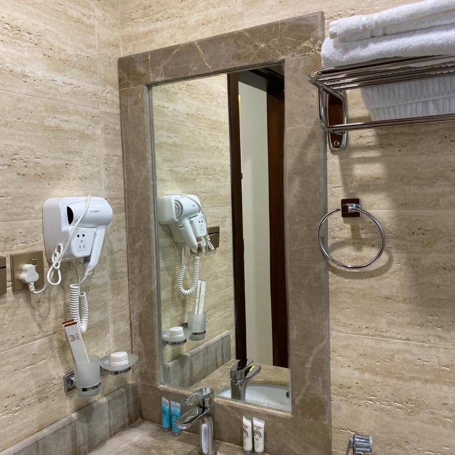 مبيت الخبر للأجنحة الفندقية Эль-Хубар Экстерьер фото